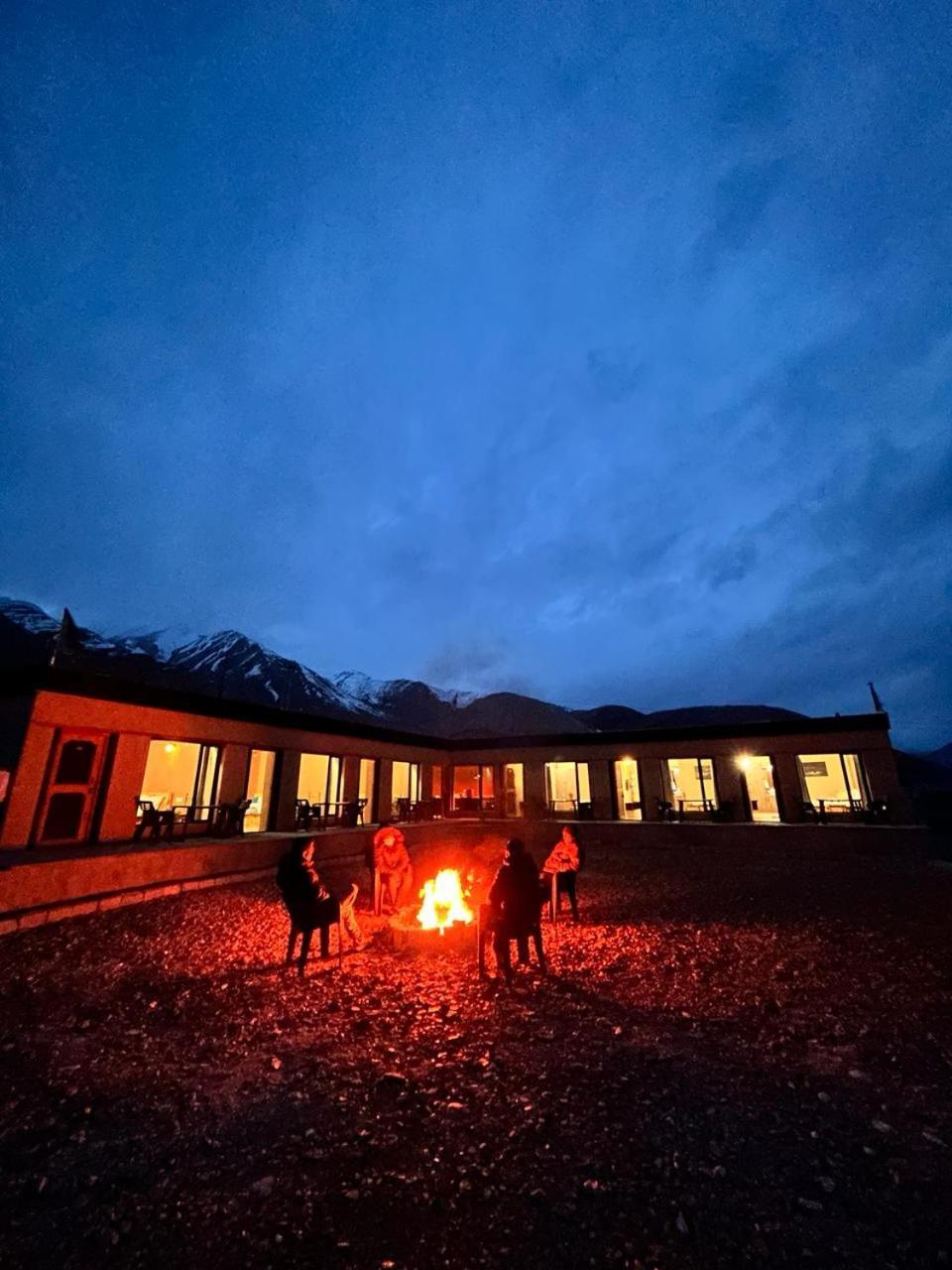 Mystic Pangong Hotel Spangmik Ngoại thất bức ảnh